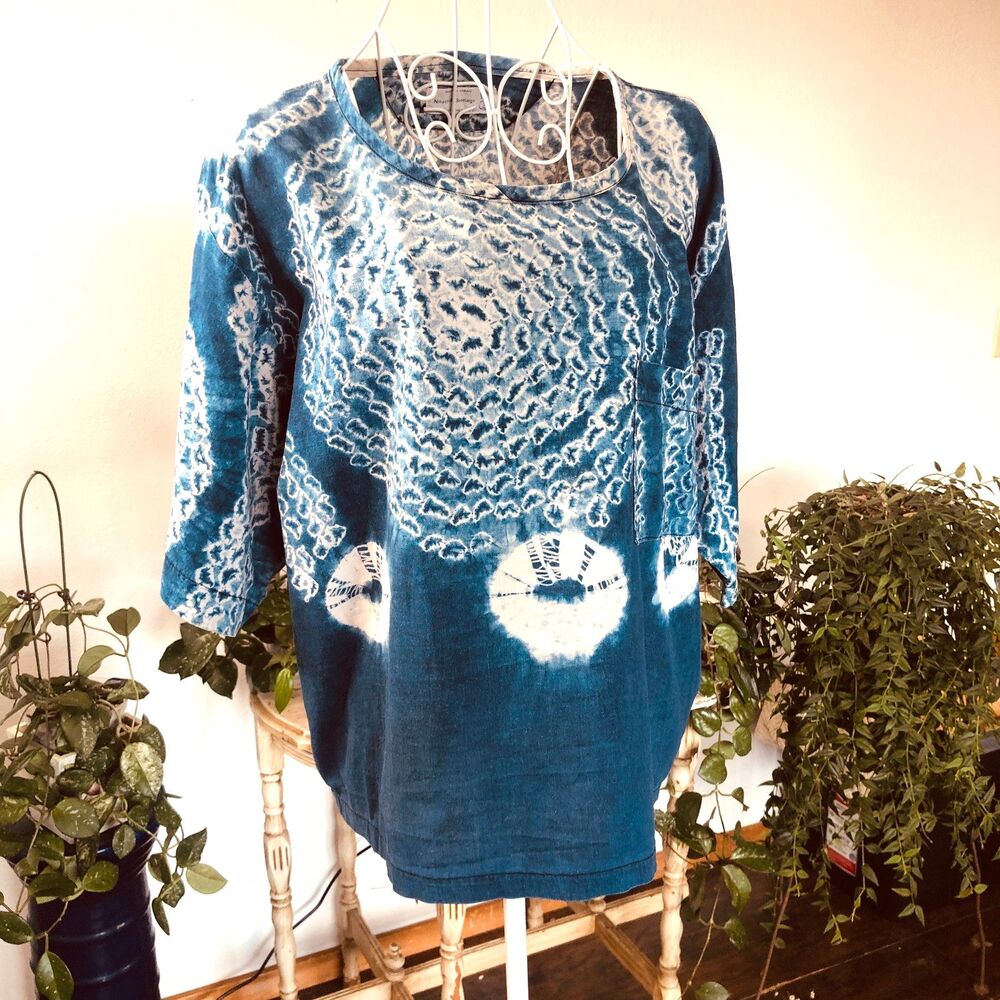 Spirit of Courage Nnamdi Ibenagu African Batik Tunic  Cotton Blue White Med